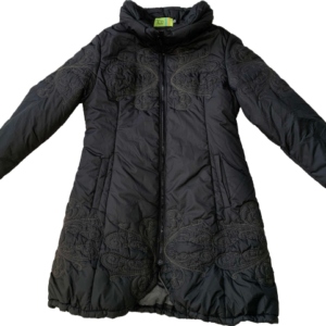 Parka larga negra bordada, TIT COLLECTION, talla L/XL
